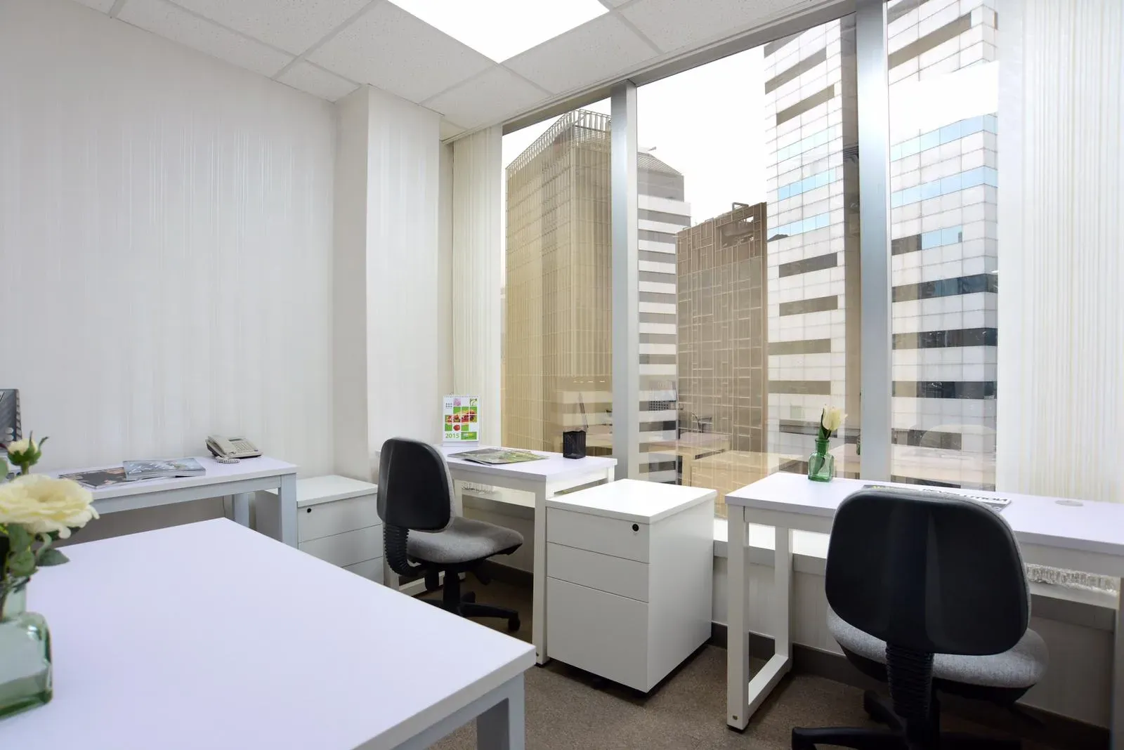 Capital Business Centre at On Hong Commercial Centre, Wan Chai, photo 2